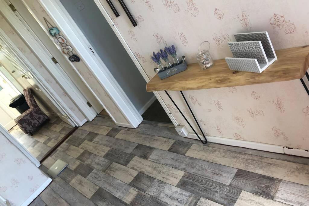 Sea House, Castlerock - Hosts 6, 3 Bedroom House エクステリア 写真